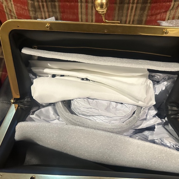 BRAND NEW WITH TAGS COACH BLACK KISSLOCK FRAME BAG - Picture 4 of 7